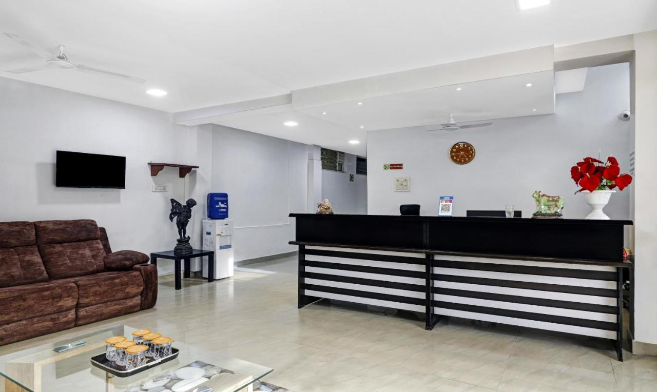 Itsy By Treebo - Lg Grand Inn Hajdarábád Exteriér fotografie